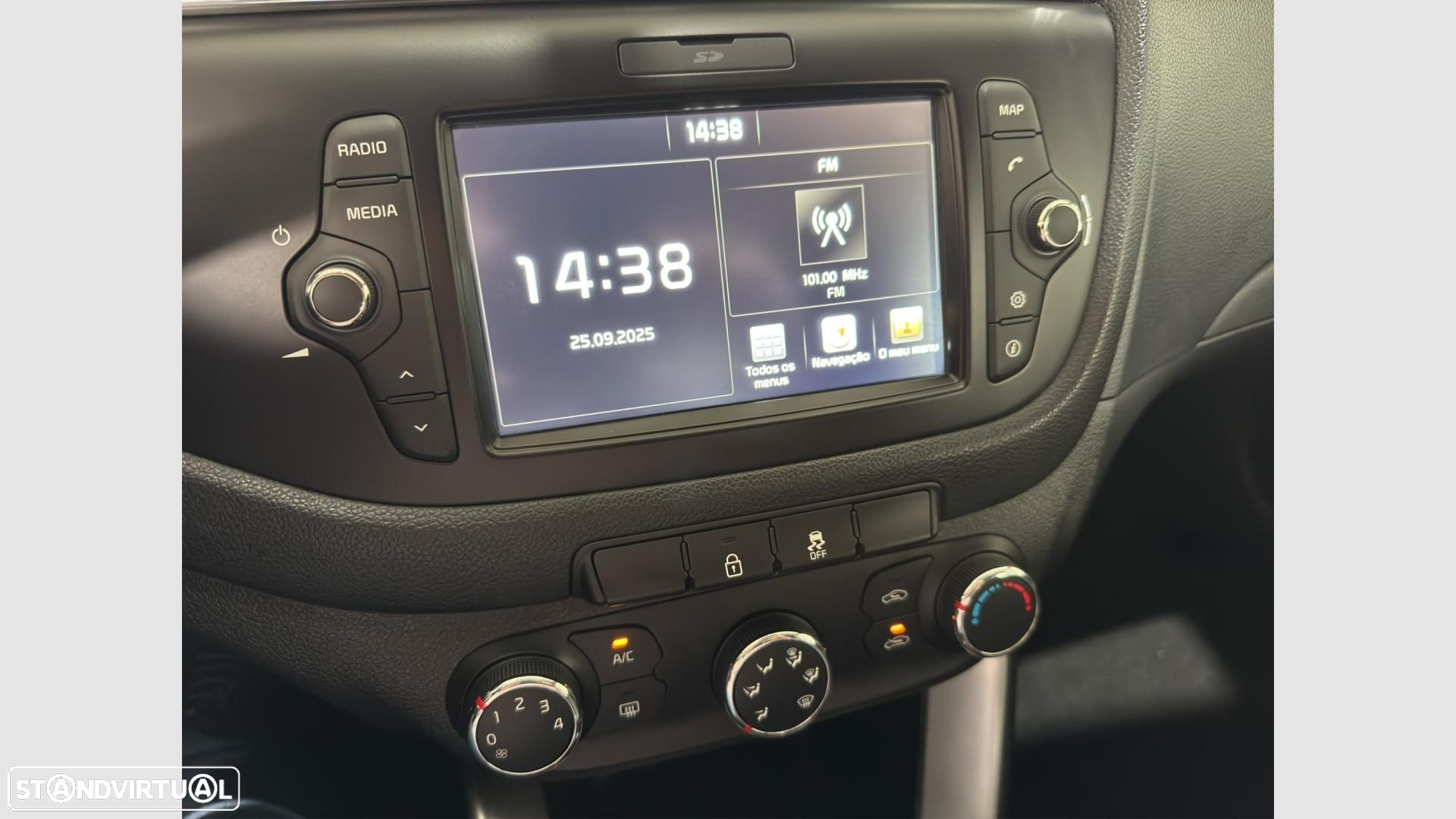 Kia Ceed 1.4 CRDi EX - 14