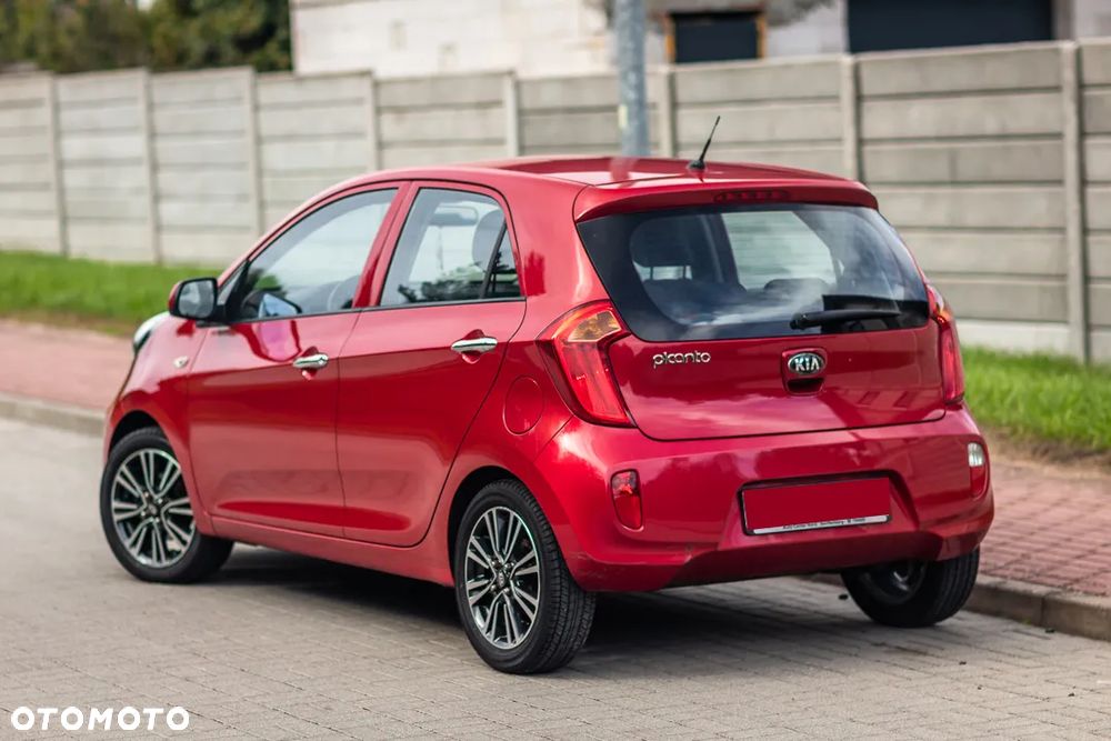 Kia Picanto 1.0 Dream Team Edition - 14
