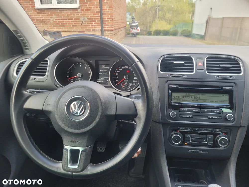 Volkswagen Golf 1.2 TSI BlueMotion Technology Style - 21