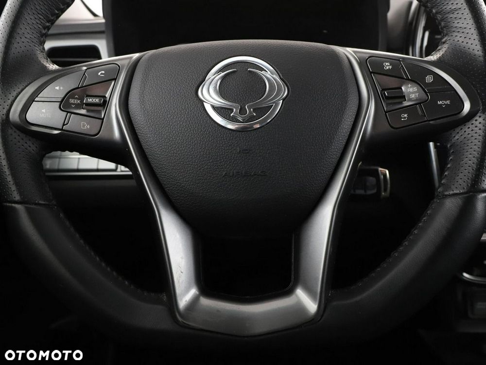 SsangYong/KGM Tivoli 1.5 T-GDi 2WD Automatik Black - 22