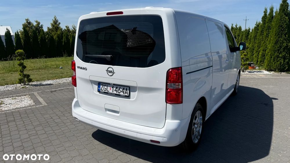 Opel VIVARO - 11