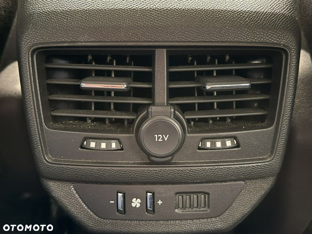 Peugeot 5008 - 28