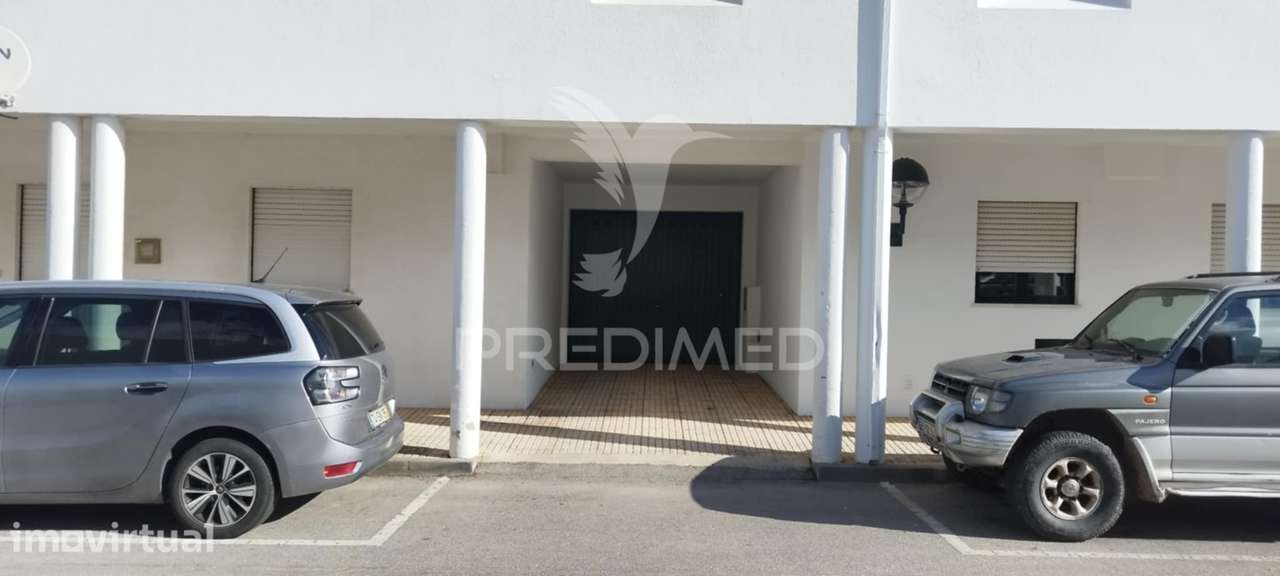 Garagens no Topo do Bairro da Eira - Grande imagem: 3/7