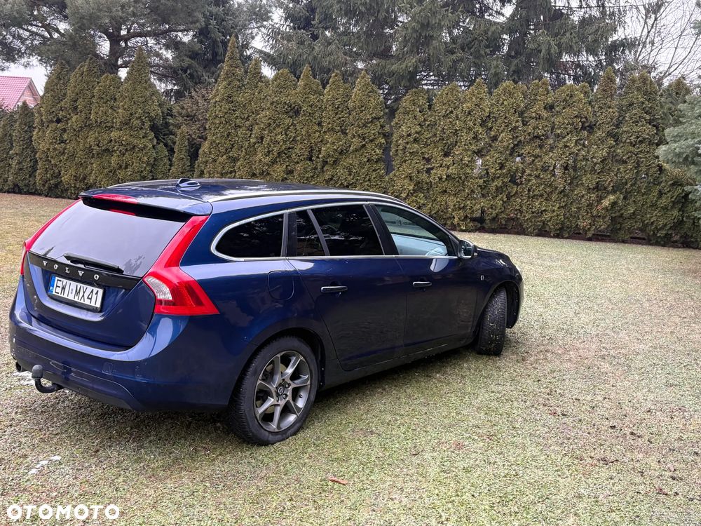 Volvo V60 D2 Geartronic Powershift Momentum - 7