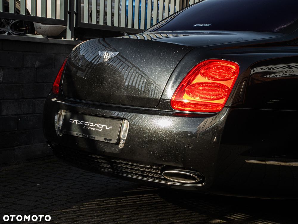 Bentley Flying Spur Standard - 19