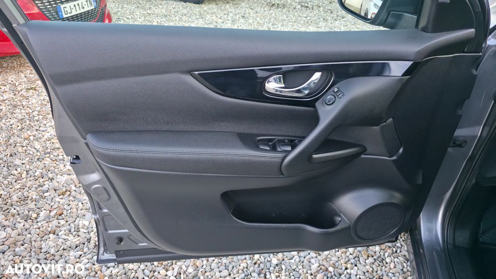 Nissan Qashqai 1.6 DCI TEKNA+ - 20