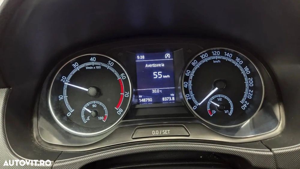 Skoda Fabia 1.0 TSI Ambition - 6