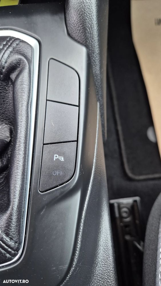 Ford Focus 1.5 EcoBlue Start-Stopp-System TITANIUM X - 28