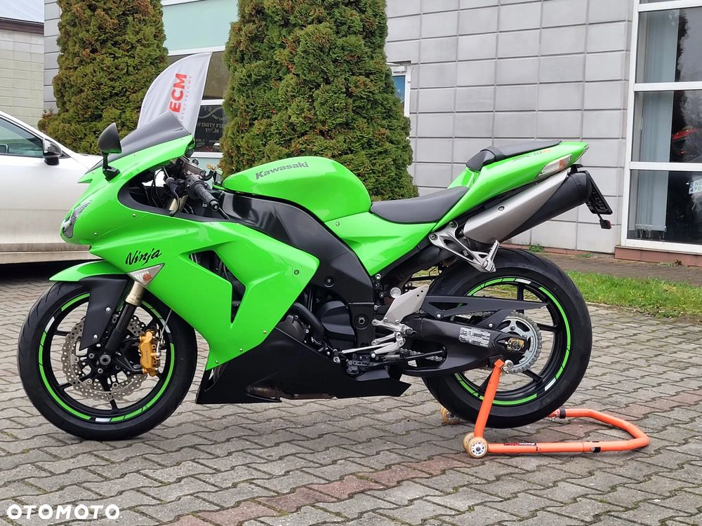 Kawasaki ZX - 3