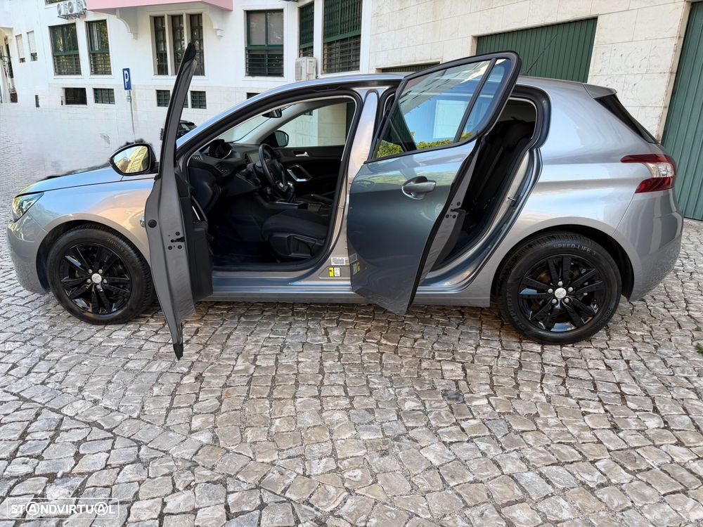 Peugeot 308 1.2 PureTech Active - 8