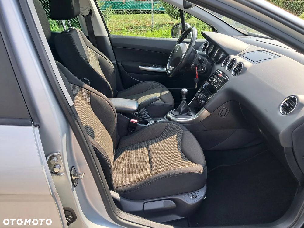 Peugeot 308 e-HDi FAP 115 Stop&Start Business Line Niveau 1 - 20