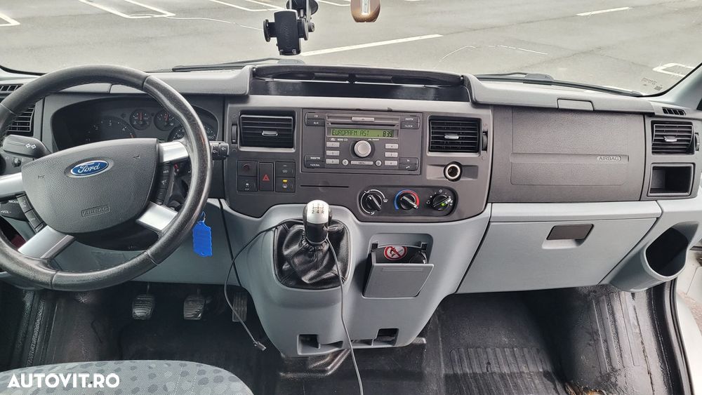 Ford Transit - 8