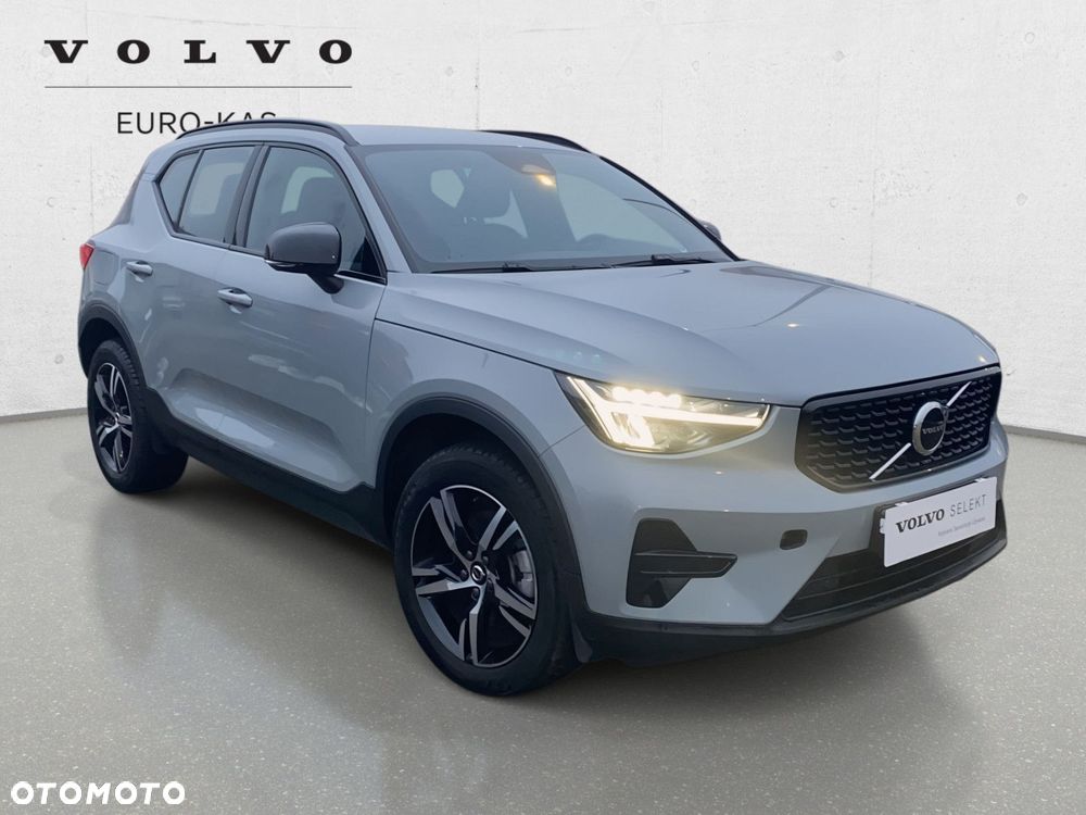 Volvo XC 40 - 3