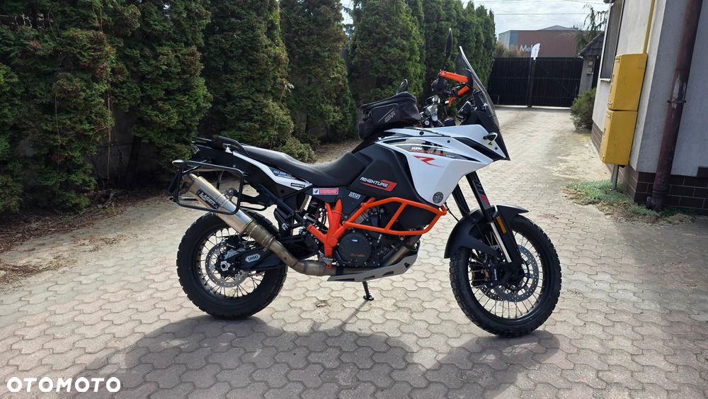 KTM Adventure - 6