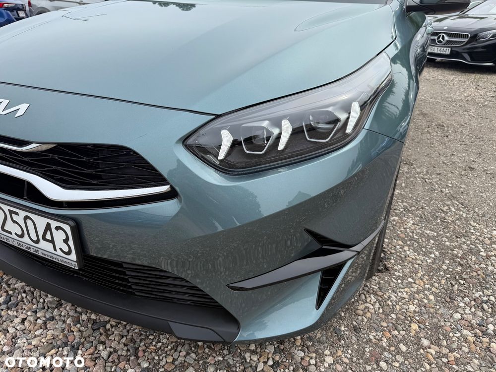 Kia Ceed 1.5 T-GDI L Business Line - 30