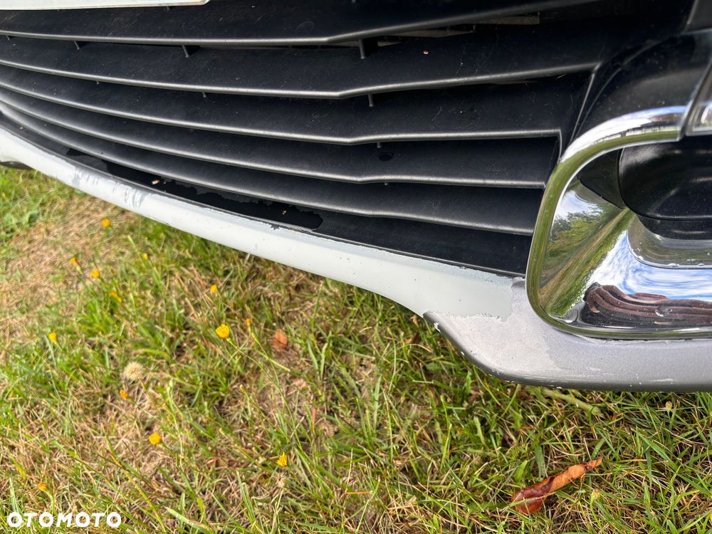 Renault Grand Scenic ENERGY TCe 115 Bose Edition - 9