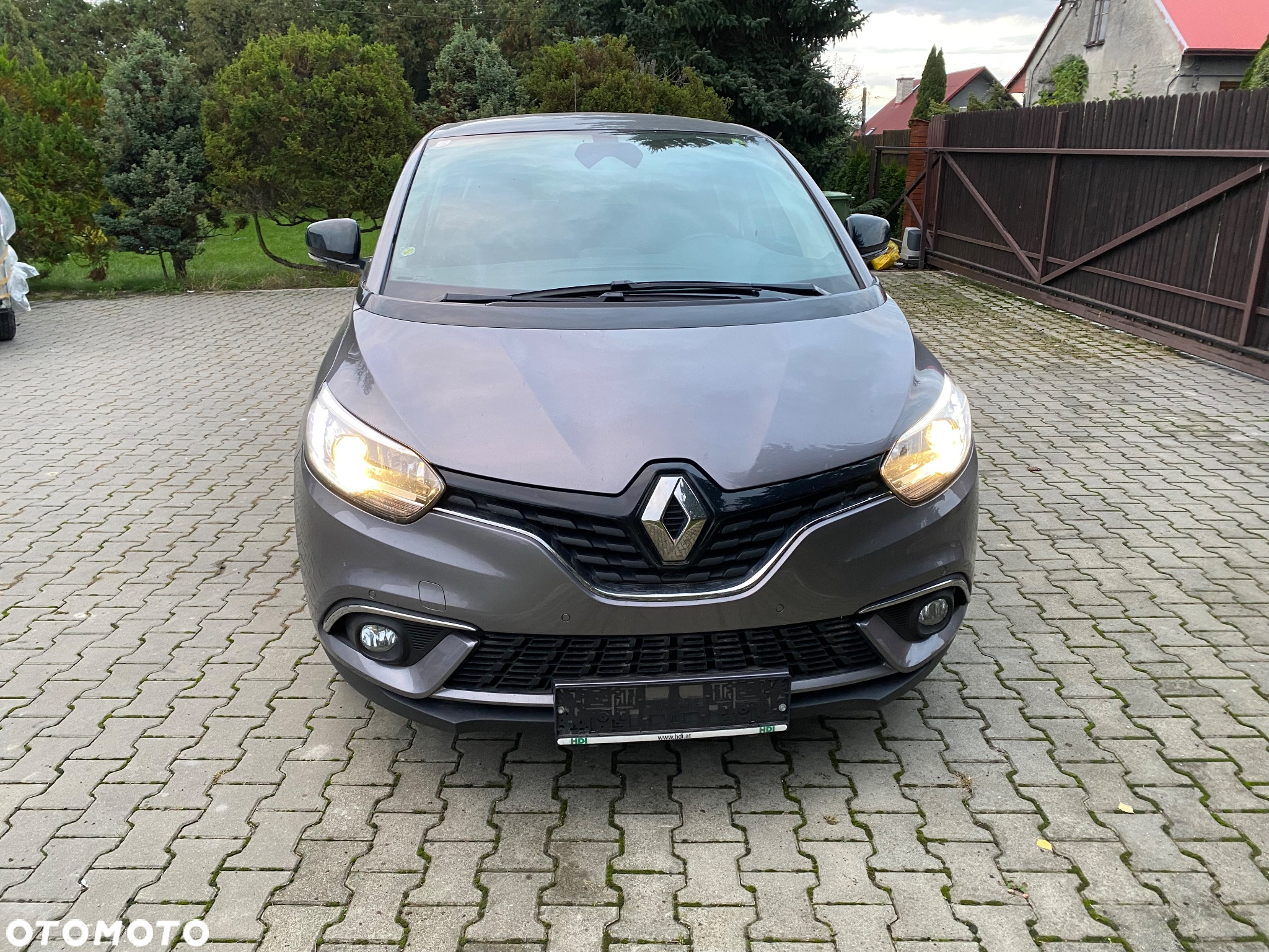 Renault Scenic 1.7 Blue dCi Zen - 6