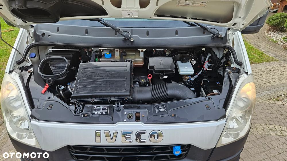 Iveco DAILY 35S17 3.0 HPI 170 KM KLIMA HDS  L1 H1 HAK 3500 KG - 25