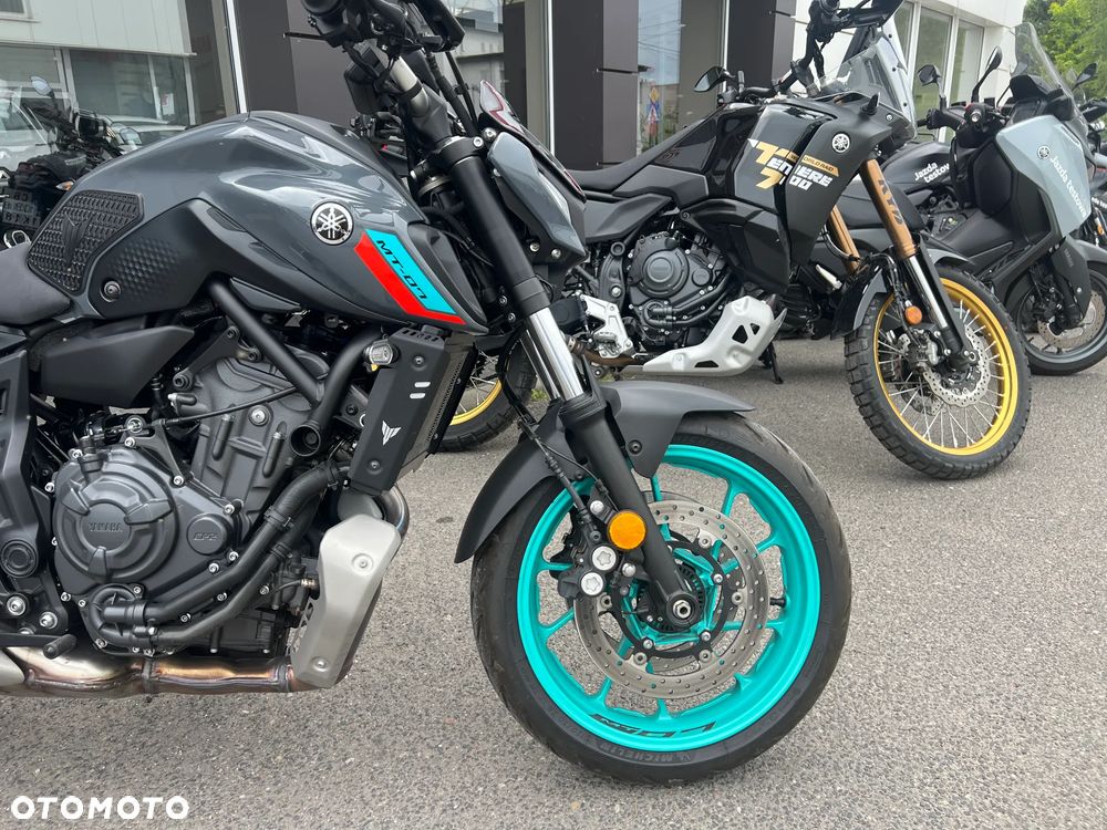 Yamaha MT - 2