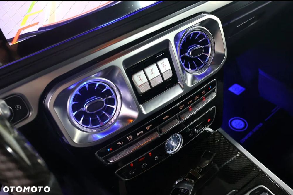 Mercedes-Benz Klasa G 500 7G-TRONIC 4x4² - 9