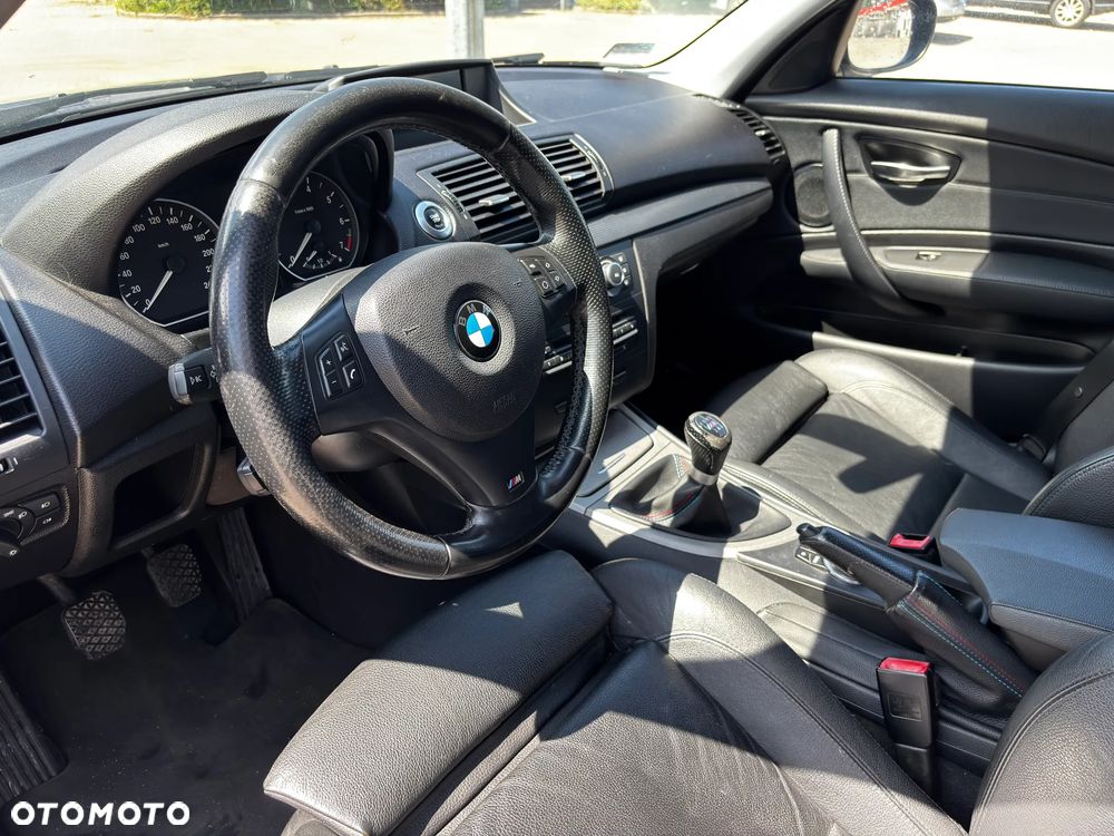 BMW Seria 1 116i - 8