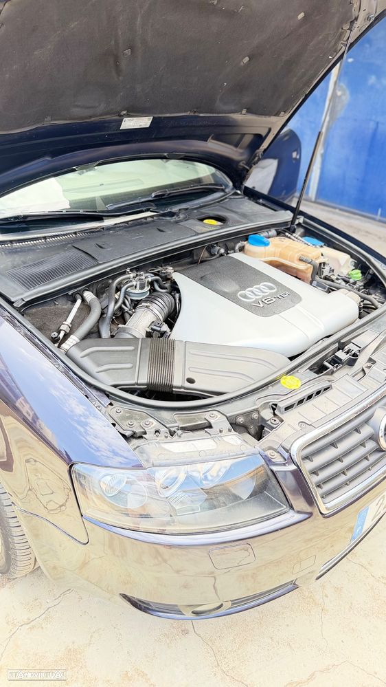 Audi A4 Cabrio 2.5 TDI - 7