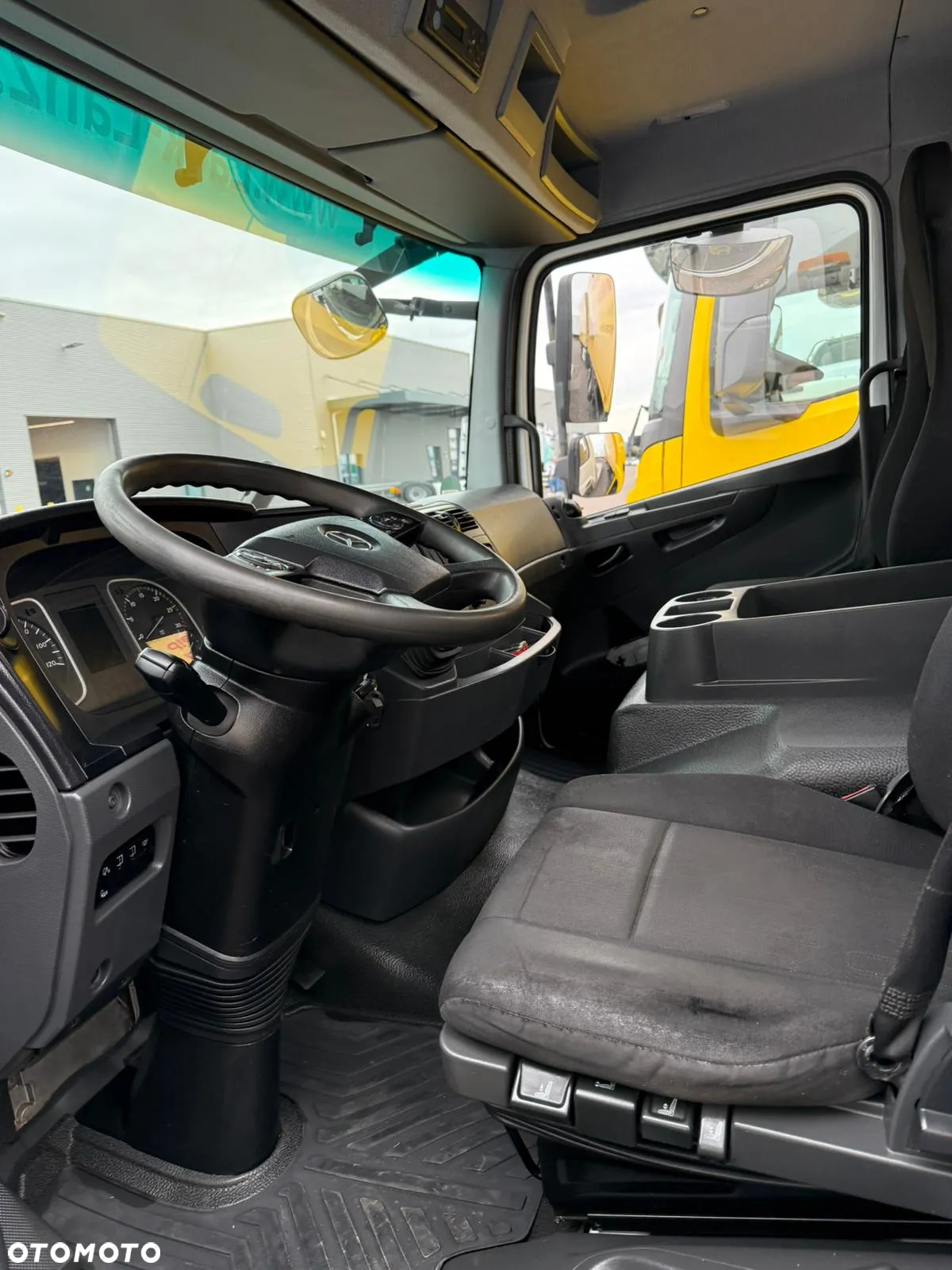 Mercedes-Benz Atego 818 L - 4