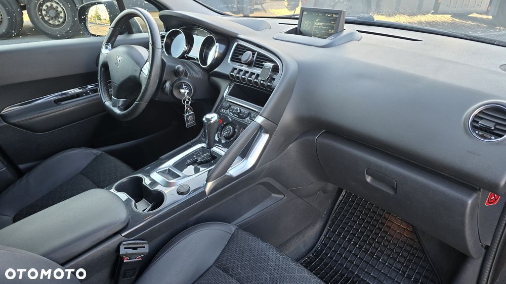 Peugeot 3008 - 19