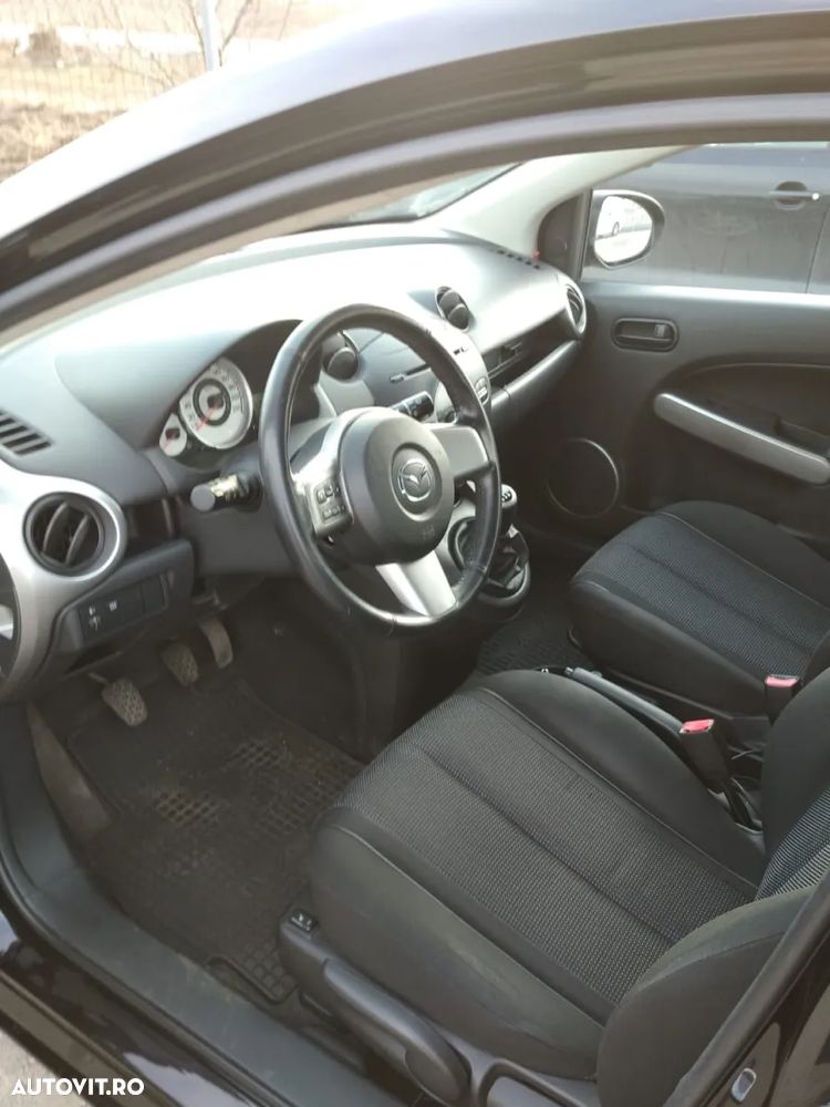 Mazda 2 1.5i GT - 13