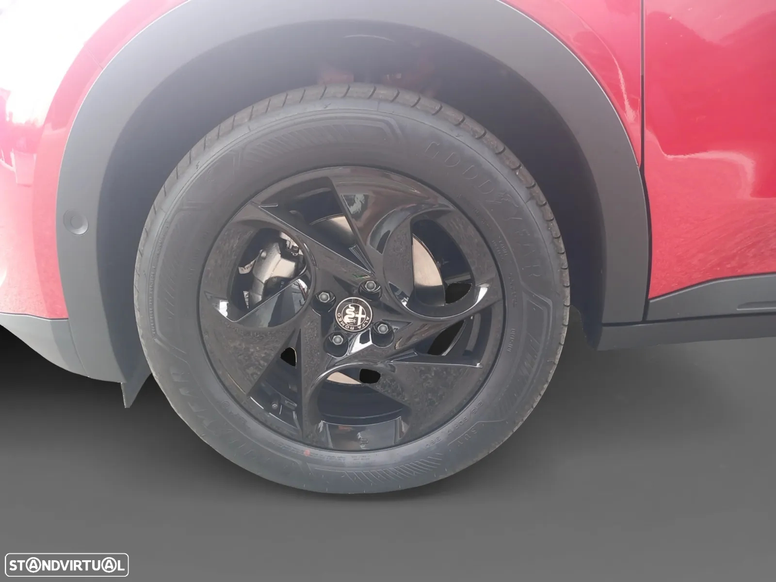 Alfa Romeo Junior 1.2 Q4 eDCT6 - 16