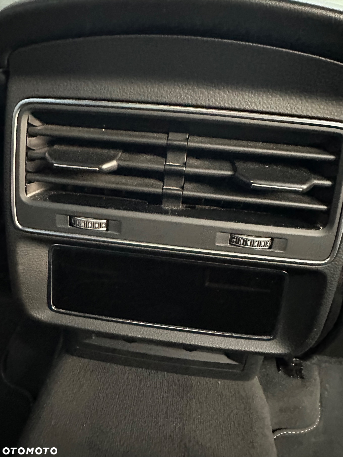 Audi Q8 - 8