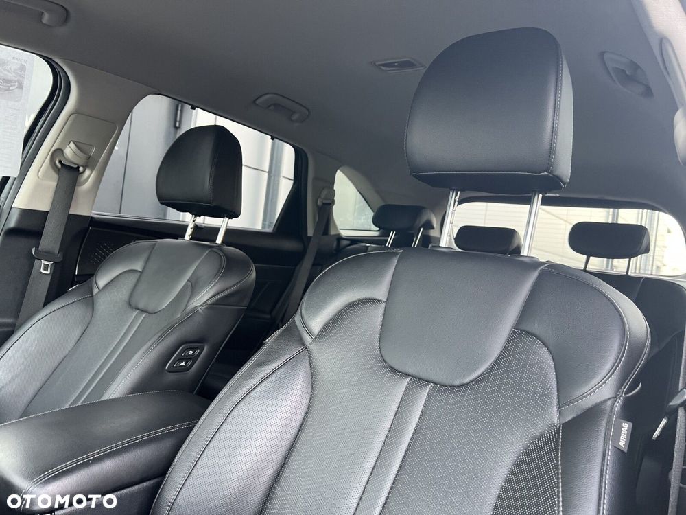 Kia Sorento 1.6 T-GDI HEV XL 7os - 26