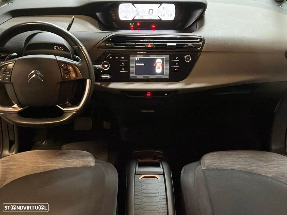 Citroën Grand C4 Spacetourer - 9