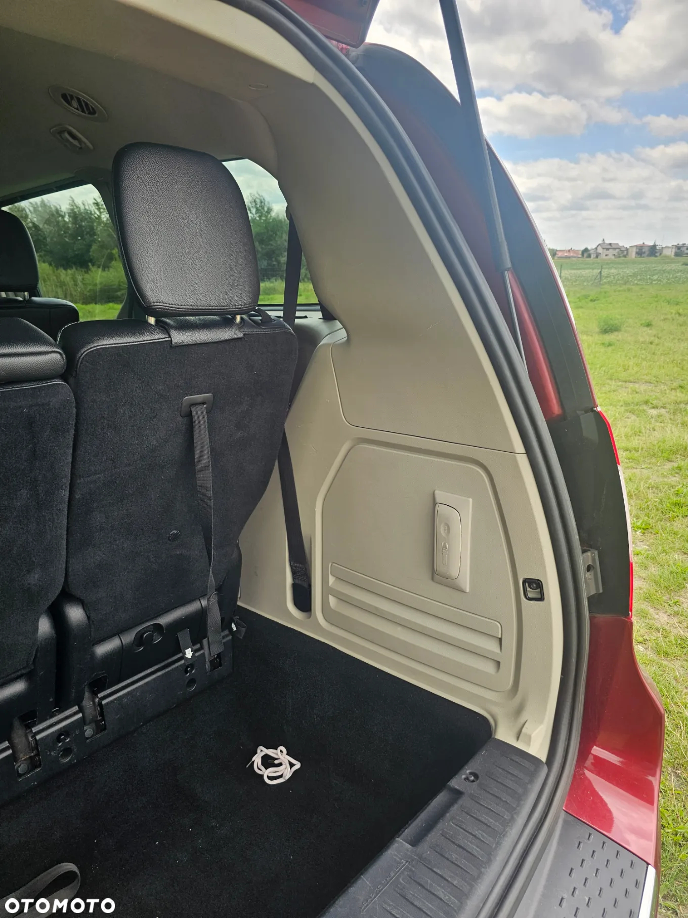 Chrysler Town & Country 3.6 Limited - 9