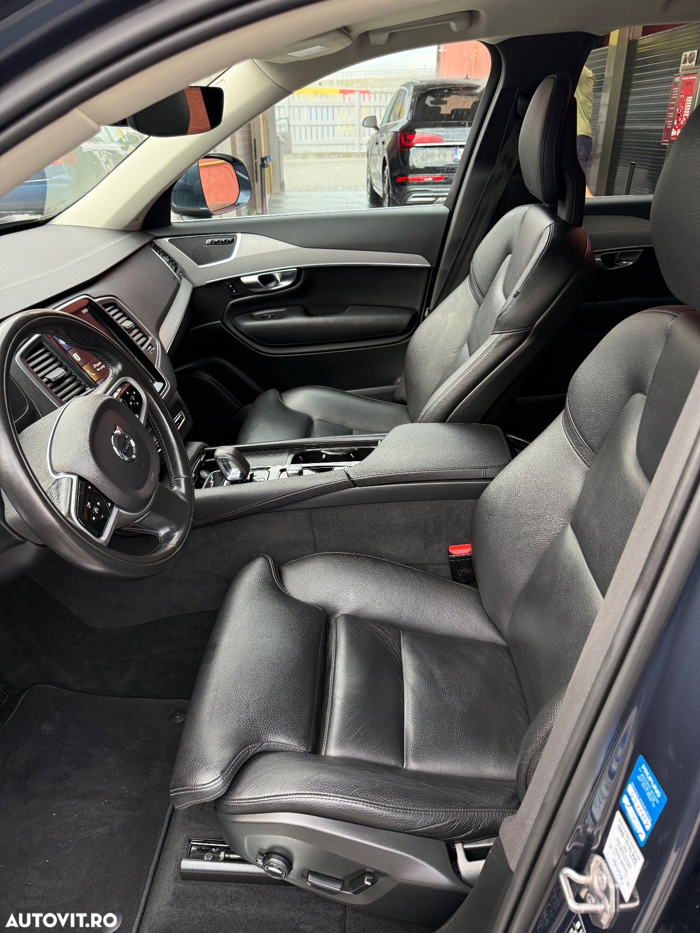 Volvo XC 90 AWD T8 Twin Engine Geartronic RDesign - 21