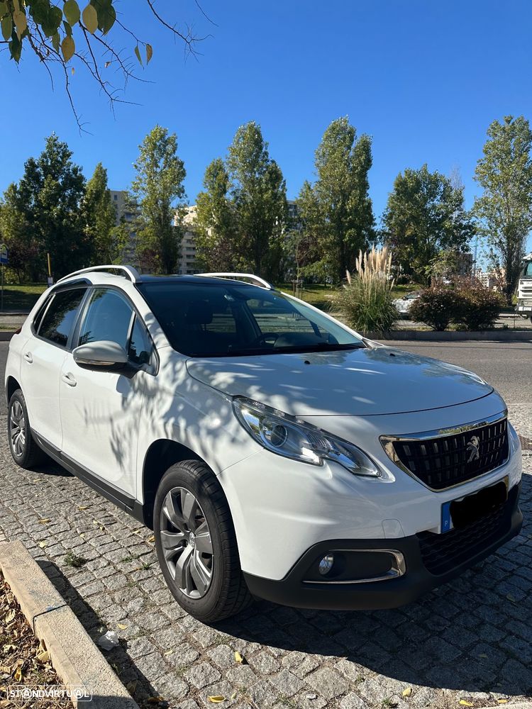 Peugeot 2008 1.2 PureTech Allure - 5