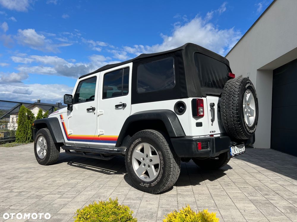 Jeep Wrangler 2.8 CRD Unlim Sport - 6