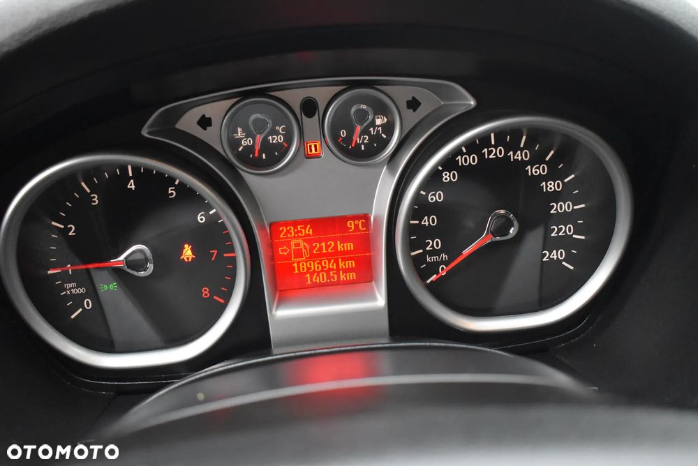 Ford C-MAX 2.0 Titanium - 22