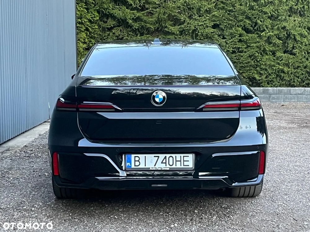 BMW Seria 7 740Ld xDrive sport - 10