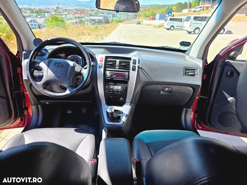 Hyundai Tucson 2.0 CRDI VGT 4WD - 17