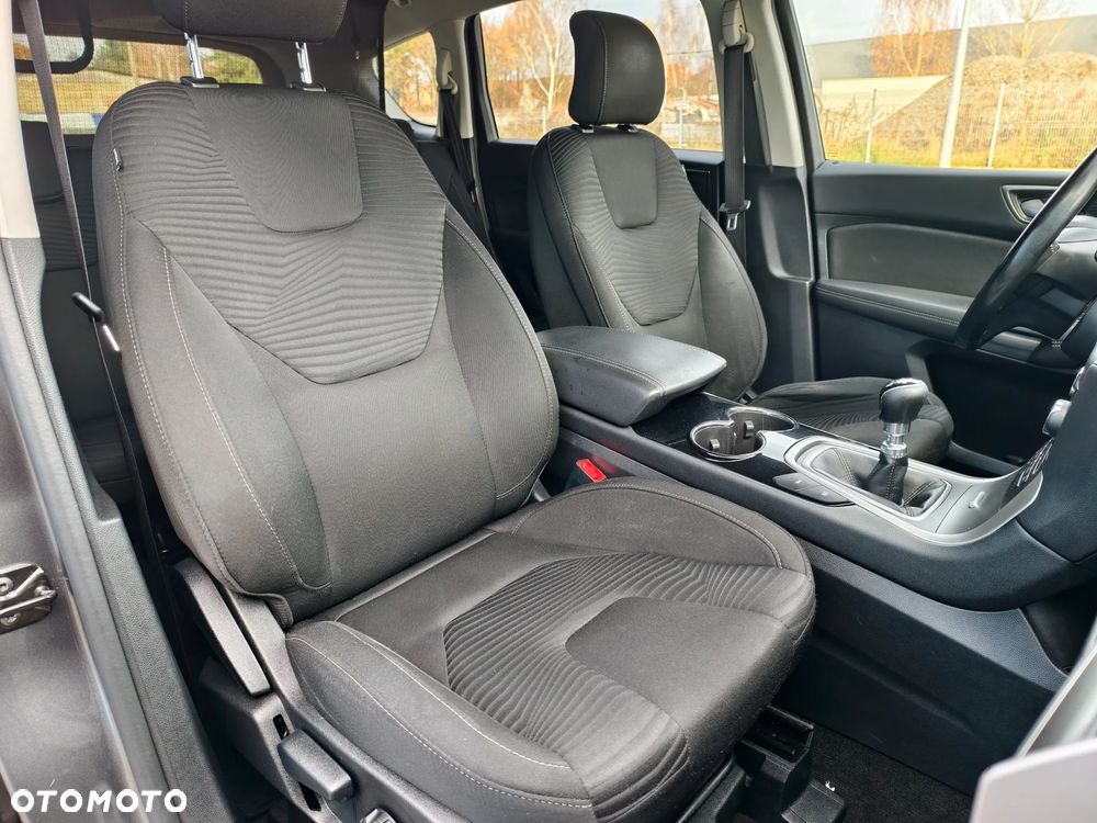 Ford S-Max 2.0 TDCi Titanium - 15