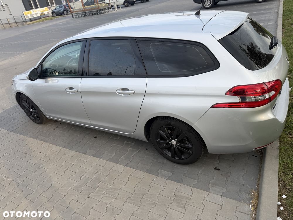 Peugeot 308 - 6