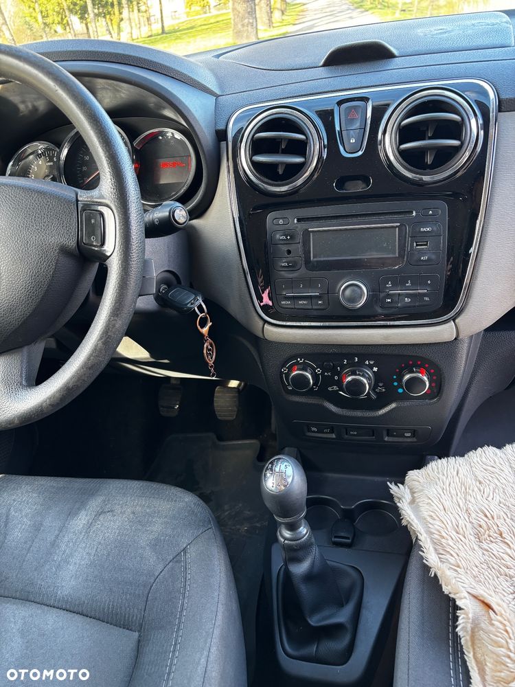 Dacia Lodgy 1.5 dCi Stepway - 18