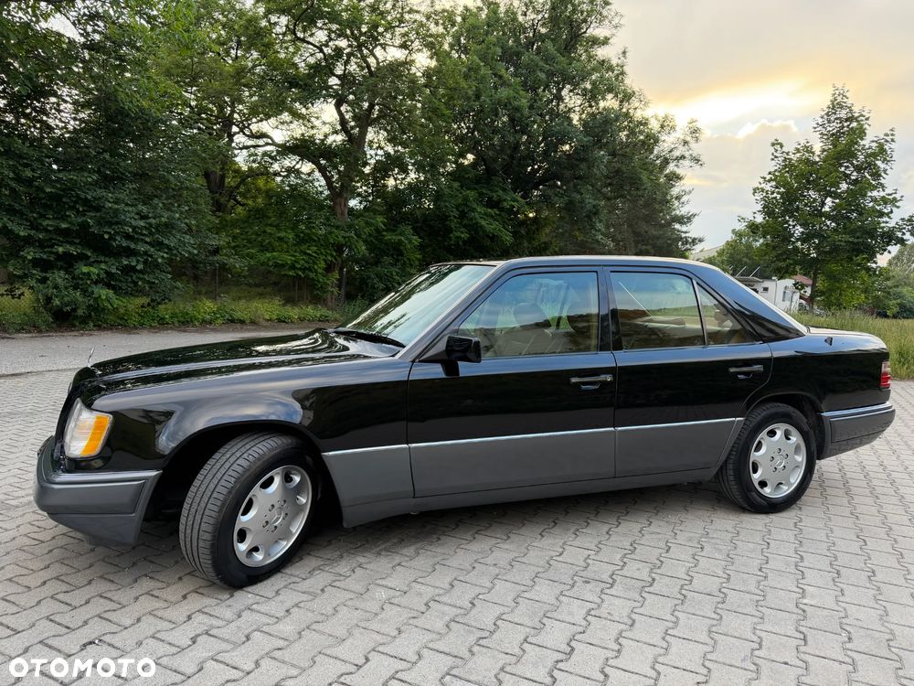 Mercedes-Benz Klasa E - 3