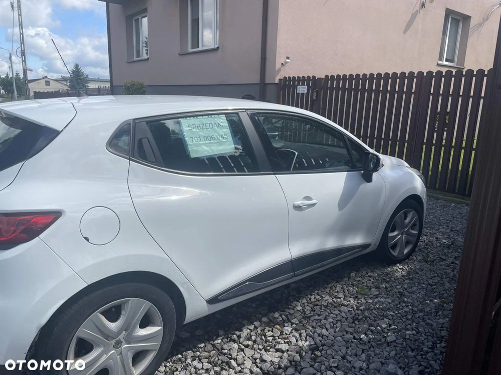Renault Clio - 3