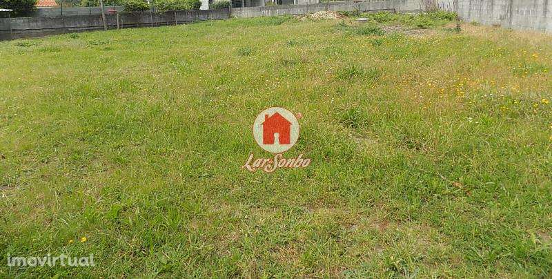 Terreno para construção em Landim - Grande imagem: 2/9