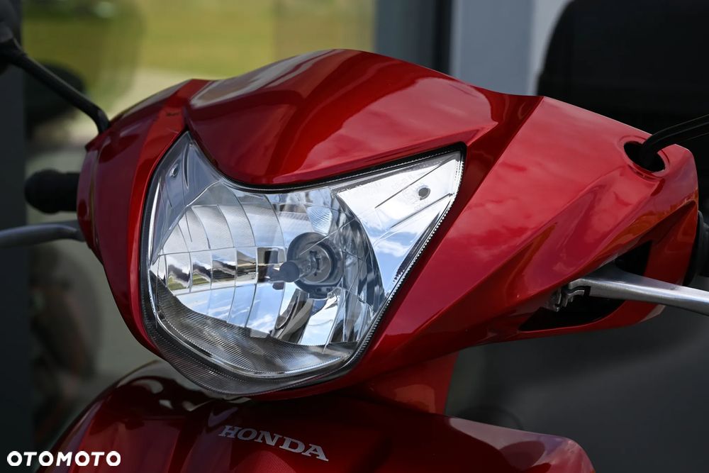 Honda Vision - 25