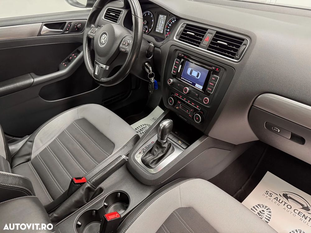 Volkswagen Jetta 1.4 TSI DSG Highline - 15