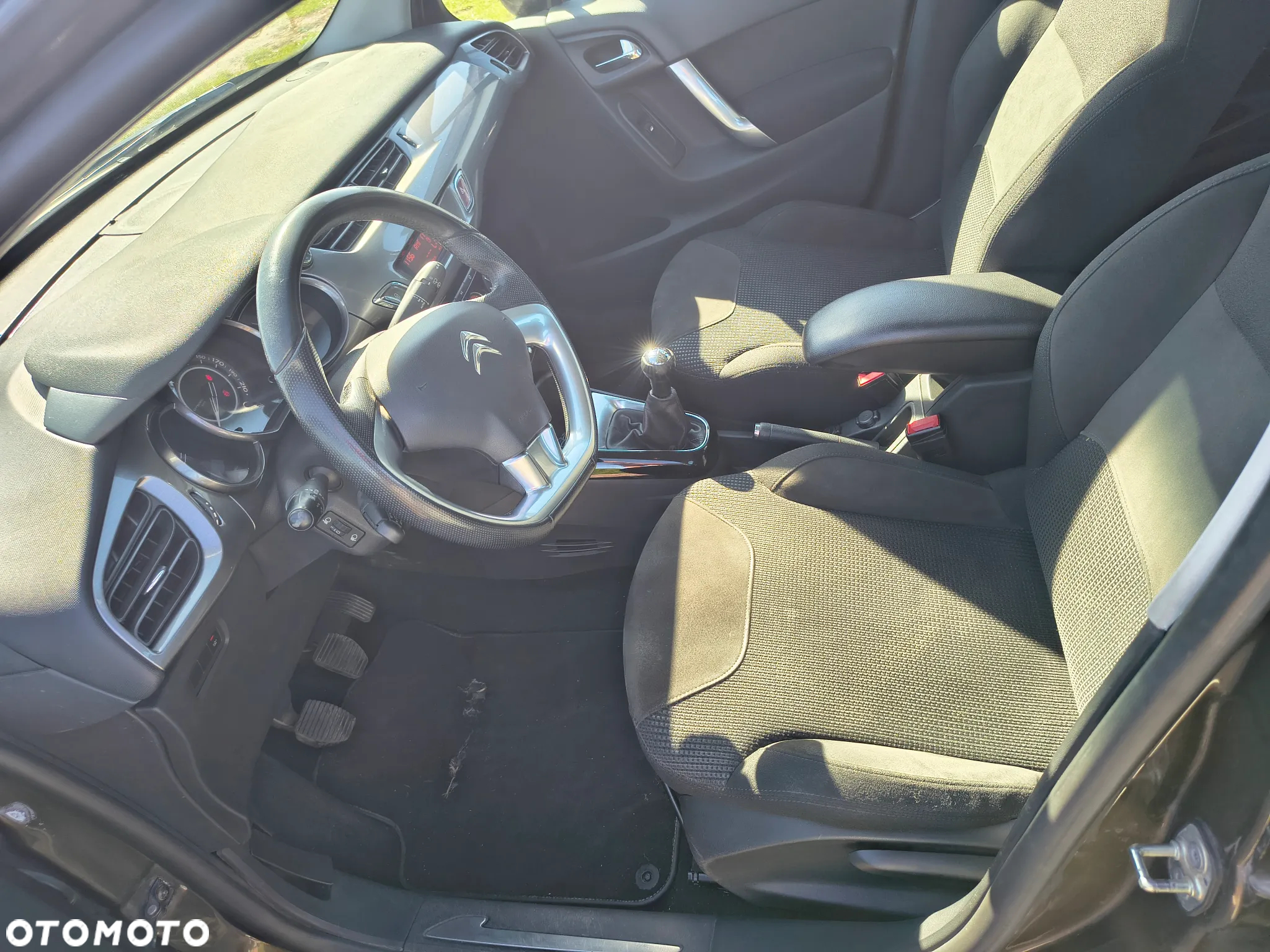 Citroën C3 1.6 e-HDi Exclusive - 5