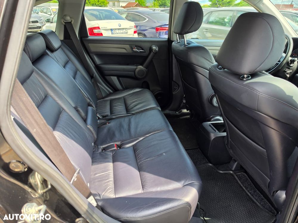 Honda CR-V - 12